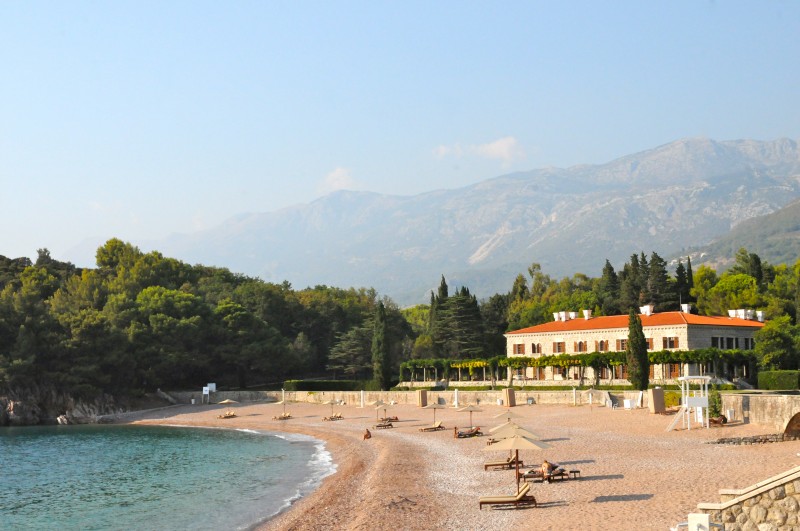 montenegro_beach_sand