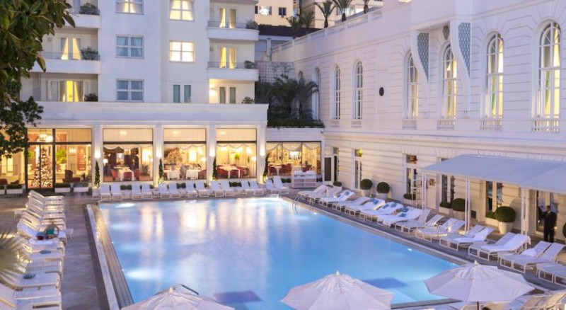copacabana-beach-hotel-20