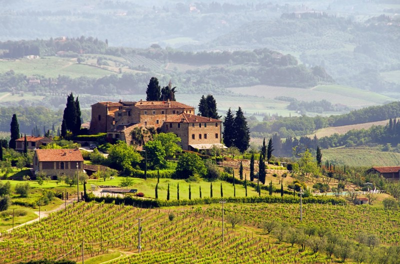 Travel Buzz Italy Reopens