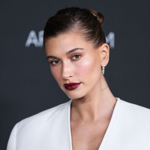 Hailey Bieber - Guide to Paris